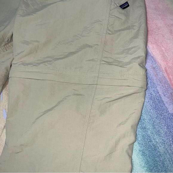 VTG Patagonia Tan Nylon Zip Convertible Pants men’s size L - Picture 2 of 11